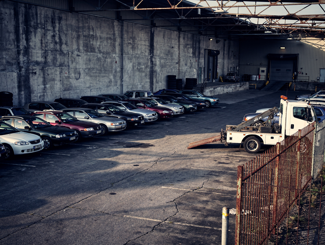 George Lewis Auto Sales LLC dealership lot